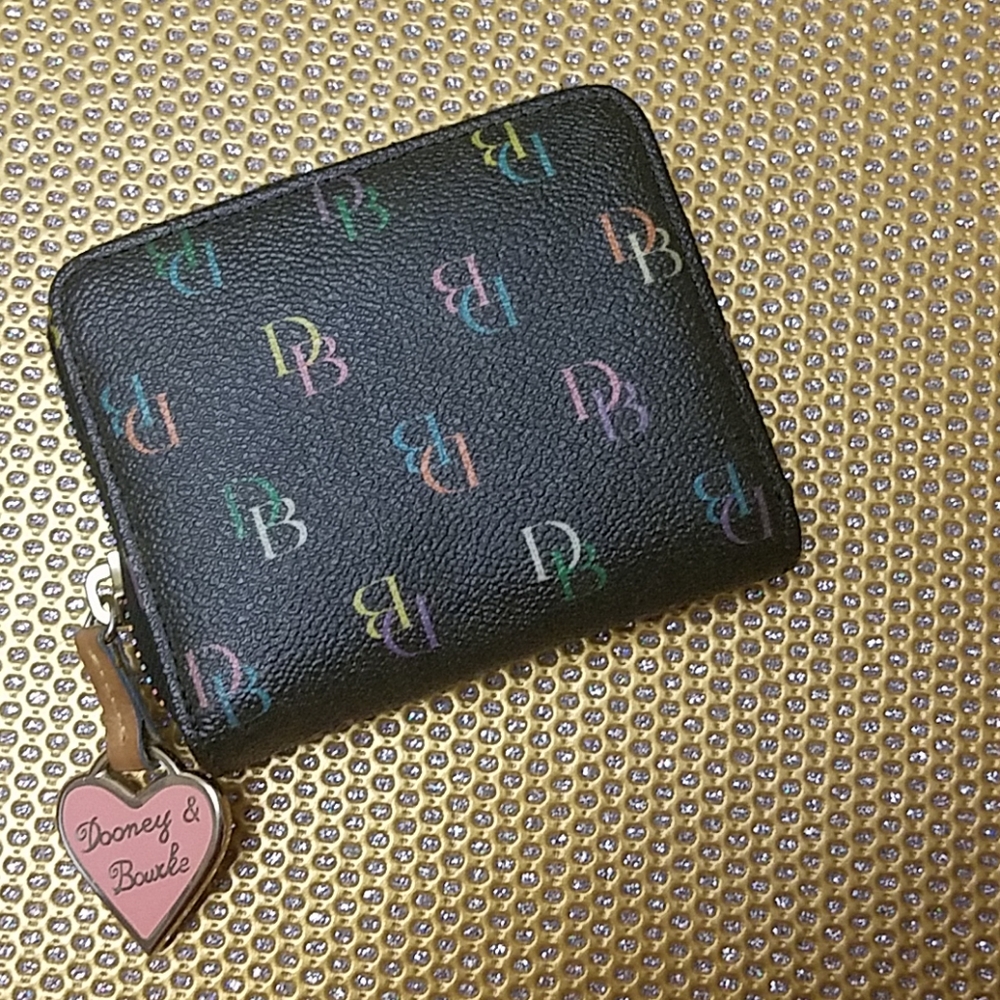 Dooney Bourke wallet